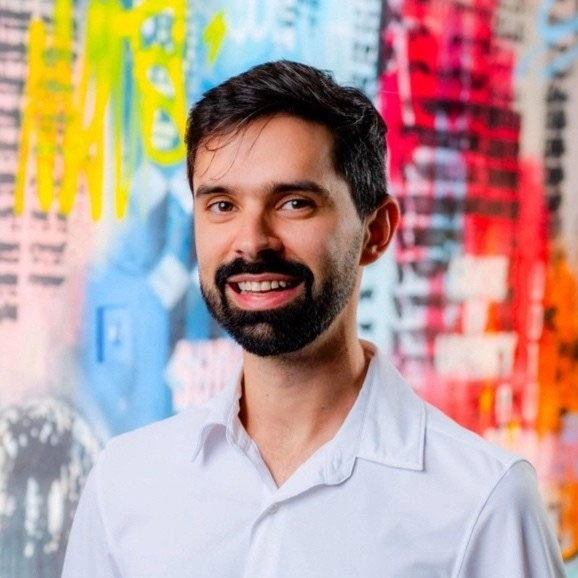 Portrait of Caio Benatti Moretti
