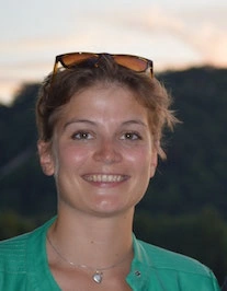 Portrait of Simone Lederer