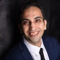 Portrait of Sam Kaveh